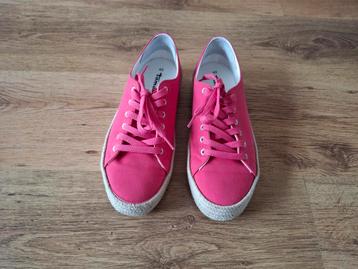 Veterschoen canvas roze maat 40 beschikbaar voor biedingen