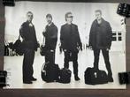 U2 Poster | Elevation 2011 | Origineel Pyramid UK | 86x61cm, Gebruikt, Deurposter of groter, Rechthoekig Liggend, Ophalen of Verzenden