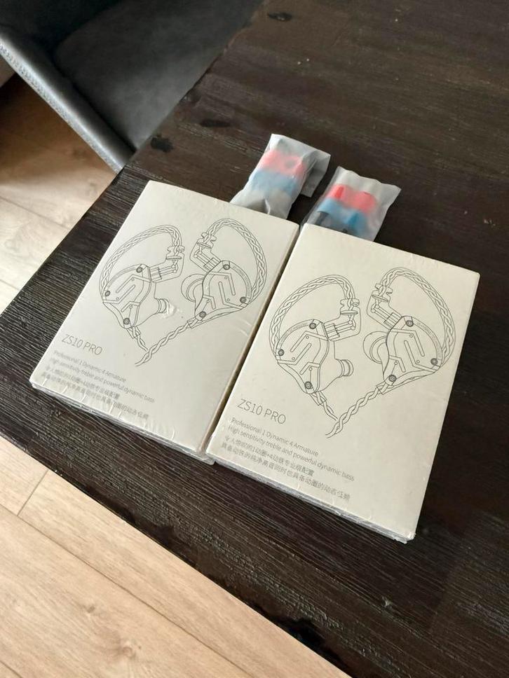 KZ ZS10 PRO Paars | Nieuw in Doos Geen Mic + Extra Oordopjes, Computers en Software, Headsets, Nieuw, In-ear, Bedraad, Gaming headset