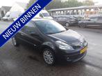 Renault Clio 1.6-16V Dynamique Luxe (bj 2005), Auto's, Voorwielaandrijving, Gebruikt, Zwart, 4 cilinders