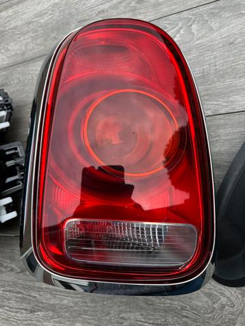Achterlichten van mini countryman  beschikbaar voor biedingen