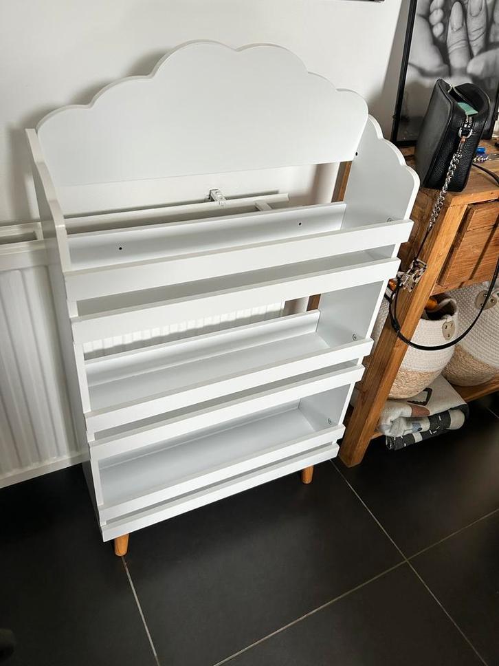 GRATIS OP TE HALEN witte baby kinder boekenkast, Huis en Inrichting, Kasten | Boekenkasten, Gebruikt, 50 tot 100 cm, 100 tot 150 cm