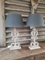Twee schemerlamp tafellamp 2 lampen + kapjes zandsteen, Huis en Inrichting, Lampen | Tafellampen, Ophalen, Gebruikt, 50 tot 75 cm
