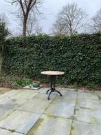 Terrastafel met ijzeren onderstel, Tuin en Terras, Tuintafels, Ophalen, Gebruikt, Rond, Metaal