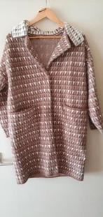 AZARA PARIS JAS BEIGE MET ECRU PRINT MET CAPUCHON MAAT XL, Kleding | Dames, Ophalen of Verzenden, Nieuw, Maat 46/48 (XL) of groter