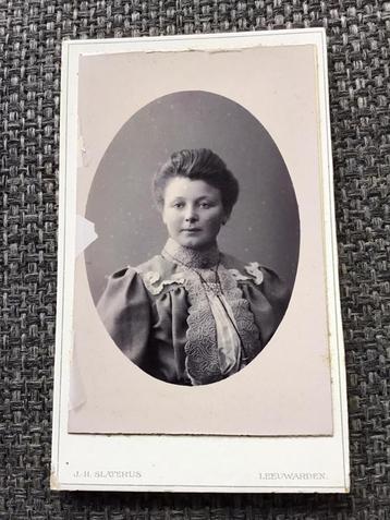 CDV, Vrouw, J.H. Slaterus, Leeuwarden + NAAM, Antieke foto