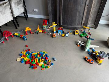 Duplo lego meerdere sets beschikbaar voor biedingen