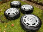 Mercedes Staal velgenset met wieldoppen èn winterbanden, Ophalen, Gebruikt