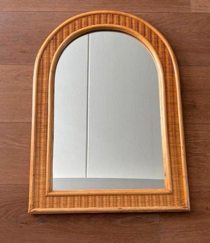 Vintage spiegel 80 h x 60 b bamboe rotan, Huis en Inrichting, Woonaccessoires | Spiegels, Gebruikt, 50 tot 75 cm, Minder dan 100 cm