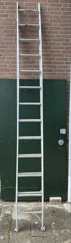 Aluminium Ladder - Stevig en Betrouwbaar, Doe-het-zelf en Verbouw, Ladders en Trappen, Ophalen of Verzenden, Gebruikt, Ladder