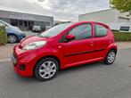 Peugeot 107 1.0-12V XS AIRCO/5 DEURS/NIEUWE APK!, Voorwielaandrijving, Euro 5, Stof, Gebruikt