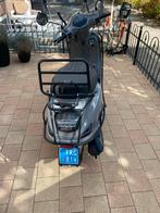 Capri Santini Scooter - 2024 - nardo grey, Ophalen, Overige modellen, Zo goed als nieuw, Benzine