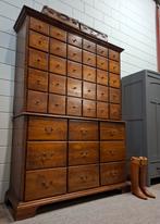 XL vintage/antieke houten apothekerskast, houten ladekast, Antiek en Kunst, Antiek | Meubels | Kasten, Ophalen