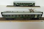 2 Vintage Märklin personenrijtuigen jaren ’50 - ‘60 (H0), Wisselstroom, Gebruikt, Wagon, Ophalen of Verzenden