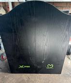 Dart kast en bijbehoorende mat, Ophalen, Zo goed als nieuw, Dartbord