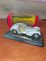 2 BUGATTI'S ATLANTIC'S 1936, Hobby en Vrije tijd, Modelauto's | 1:24, Ophalen of Verzenden, Zo goed als nieuw, Bburago