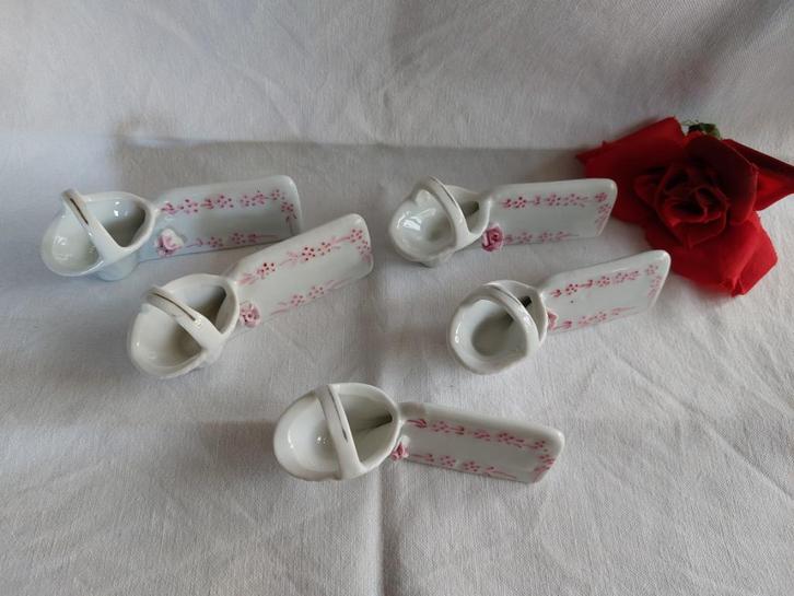 Set van 5 vintage porseleinen messenleggers / naambordjes, Antiek en Kunst, Antiek | Porselein, Ophalen of Verzenden