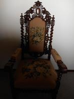 Kasteel stoelen 2 stuks., Antiek en Kunst, Antiek | Meubels | Stoelen en Banken, Ophalen