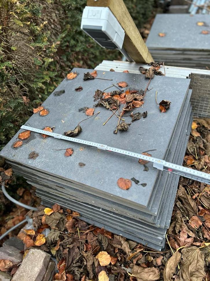 Tuintegels - 34 stuks - met kleine beschadiging, Tuin en Terras, Tegels en Klinkers, Gebruikt, Terrastegels, Beton, Minder dan 5 m²