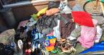 GROOT PAKKET KLEDING, KUSSENS, SCHOENEN, TASSEN, RIEMEN,ENZ., Ophalen, Gebruikt