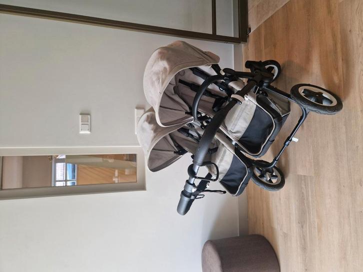 Bugaboo donkey duo (met wieg en 2x zitgedeelte), Kinderen en Baby's, Kinderwagens en Combinaties, Zo goed als nieuw, Bugaboo, Ophalen of Verzenden