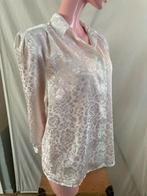 Witte blouse met bloemenpatroon, maat 38. C&A, Maat 38/40 (M), Wit, Ophalen of Verzenden, Zo goed als nieuw