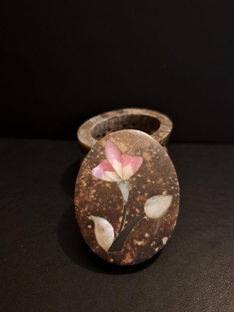 Roze Amethist / P - R / Mineralen & Edelstenen A - Z / WINKEL