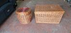 Rieten mand en rieten poef., Huis en Inrichting, Woonaccessoires | Schalen en Manden, Ophalen, Gebruikt, Rond, Riet