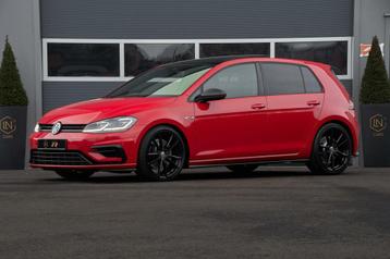 Volkswagen Golf 2.0 4Motion R |ACC|CAMERA|CARPLAY|PANODAK| beschikbaar voor biedingen