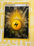 Pokemon Energy 104/106 holo, Ophalen of Verzenden, Zo goed als nieuw, Losse kaart, Foil