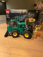 LEGO Technic John Deere 948L-ll Skidder (42157) - Zonder boe, Ophalen of Verzenden, Zo goed als nieuw