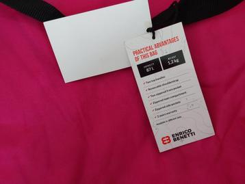 NIEUWE  reistassen 2 stuks beschikbaar voor biedingen