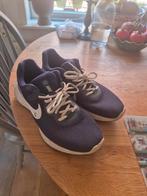 Nike hardloopschoenen 43, Ophalen of Verzenden, Zo goed als nieuw, Zwart, Sportschoenen