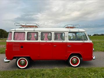 Gerestaureerde VW T2 camperbus  beschikbaar voor biedingen