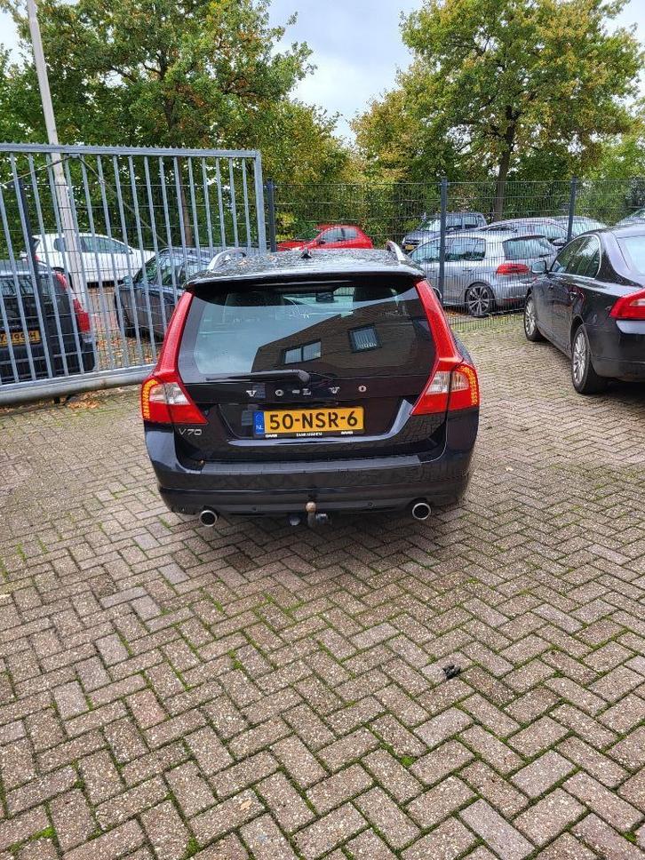 Volvo V70 2.0 T AUT 2010 Zwart, Auto's, Volvo, Bedrijf, V70, Airbags, Bluetooth, Centrale vergrendeling, Dakrails, Elektrische buitenspiegels