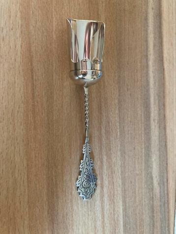 Suikerschep zilver beschikbaar voor biedingen