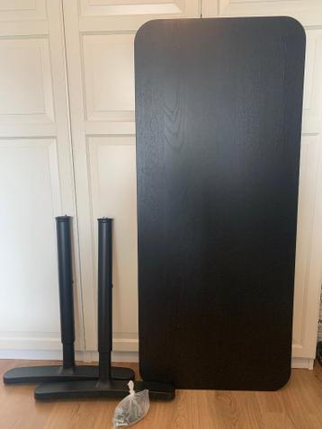 IKEA Bekant bureau 140x60 - afbeelding 1
