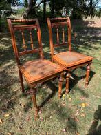2 antiek houten stoeltjes, Ophalen