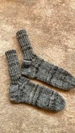 Wollen sokken met de hand gebreid maat 42/43, Kleding | Heren, Sokken en Kousen, Nieuw, Ophalen of Verzenden, Zwart, Overige maten