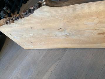 Boomstam Wandtafel - Uniek Design beschikbaar voor biedingen