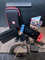Nintendo Switch V2 NIEUWSTAAT + Mario Kart, Ophalen of Verzenden, Zo goed als nieuw, Met 2 controllers, Switch 2019 Upgrade