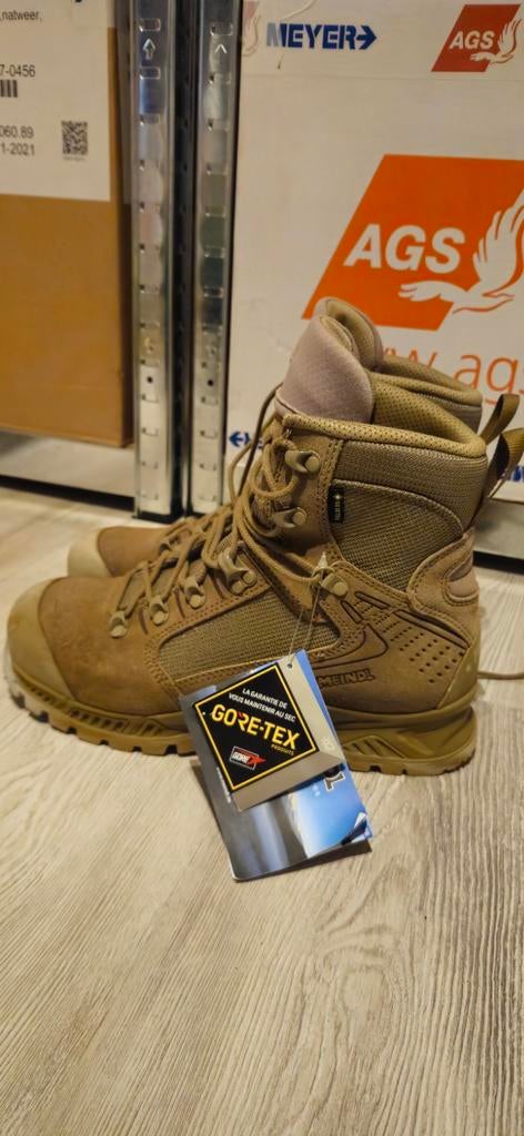 Meindl Combat GTX Maat 42 - Nieuw, Bruin, Ophalen of Verzenden, Zo goed als nieuw, Wandelschoenen of Bergschoenen