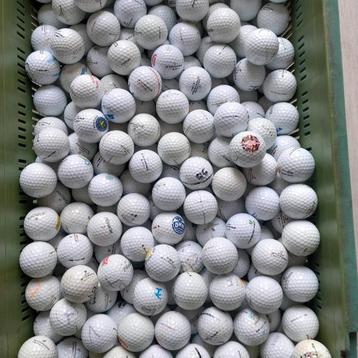 Pinnacle Golfballen voor maar 0.30 Per bal beschikbaar voor biedingen