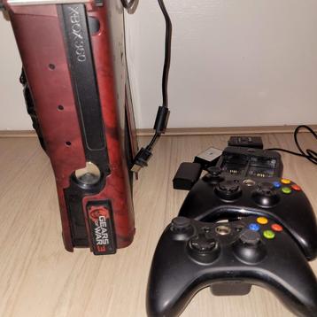 Xbox 360 met Gears of War ombouw+Kinect+Controllers beschikbaar voor biedingen