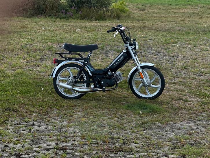 Mooie tomos a35 65cc, Fietsen en Brommers, Brommers | Tomos, Zo goed als nieuw, Standard, Ophalen