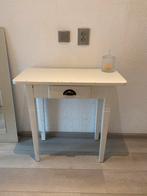 Kleine sidetable, Ophalen, Gebruikt, 50 tot 100 cm, Overige houtsoorten