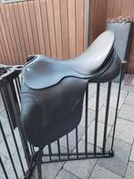 Passier Hubertus zadel 17 inch, Ophalen, Zo goed als nieuw, Dressuur