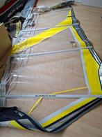 Verschillende windsurf wave freestyle zeilen, Watersport en Boten, Windsurfen, Ophalen of Verzenden, Zo goed als nieuw, Zeil, Minder dan 5 m²