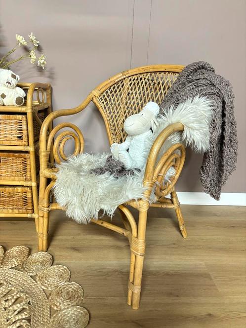 Rotan stoel vintage bohemian tuinstoel babykamer, Huis en Inrichting, Fauteuils, Gebruikt, Riet of Rotan, 50 tot 75 cm, Minder dan 75 cm