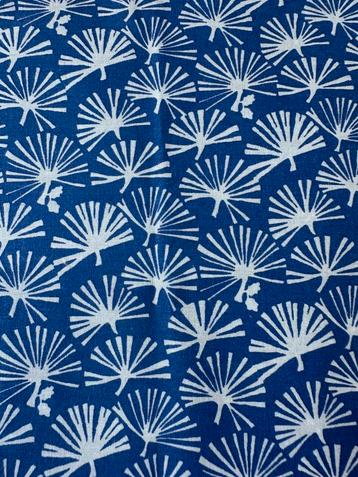 24 katoenen lapjes van 25x25 cm blauw quilt patchwork beschikbaar voor biedingen